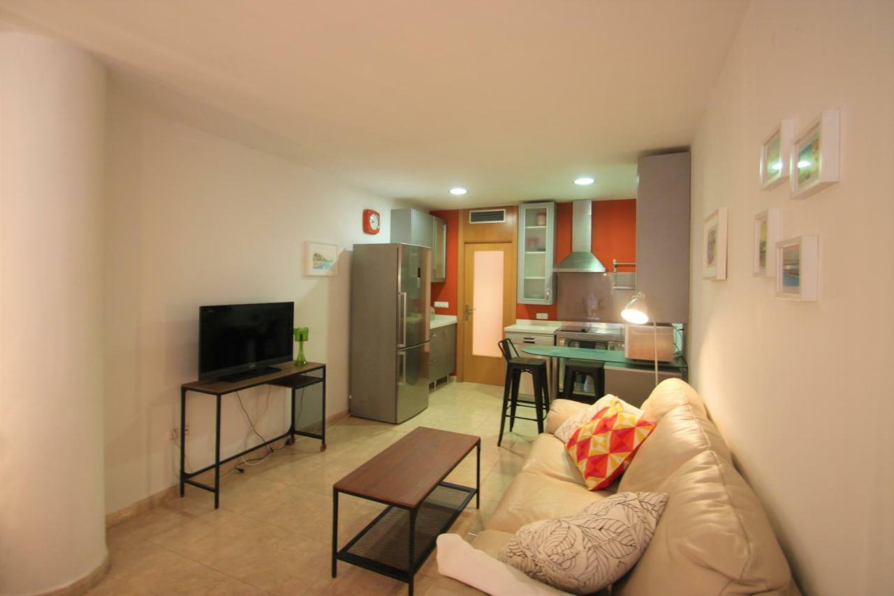 Apartamento Casaturis Playa Y Montana Con Parking En El Centro De Alicante A130 Exterior photo